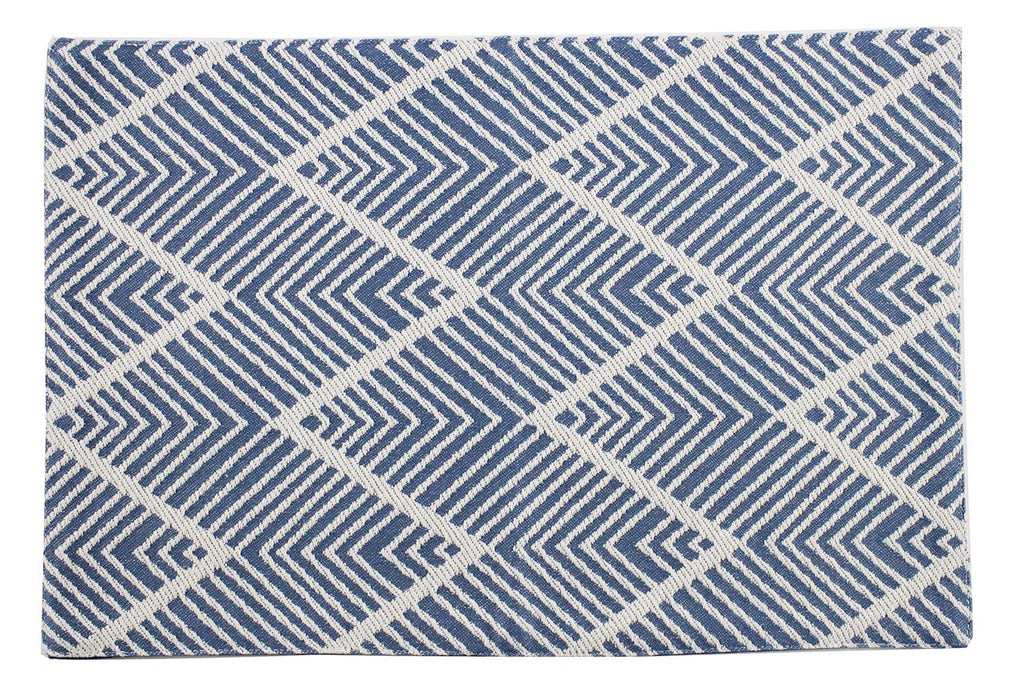Fennco Styles Contemporary Chevron Tassel Cotton Blend 14 x 71 Inch Table Runner – Woven Table Runner for Indoor Party, Family Gathering, Beach House and Home Décor
