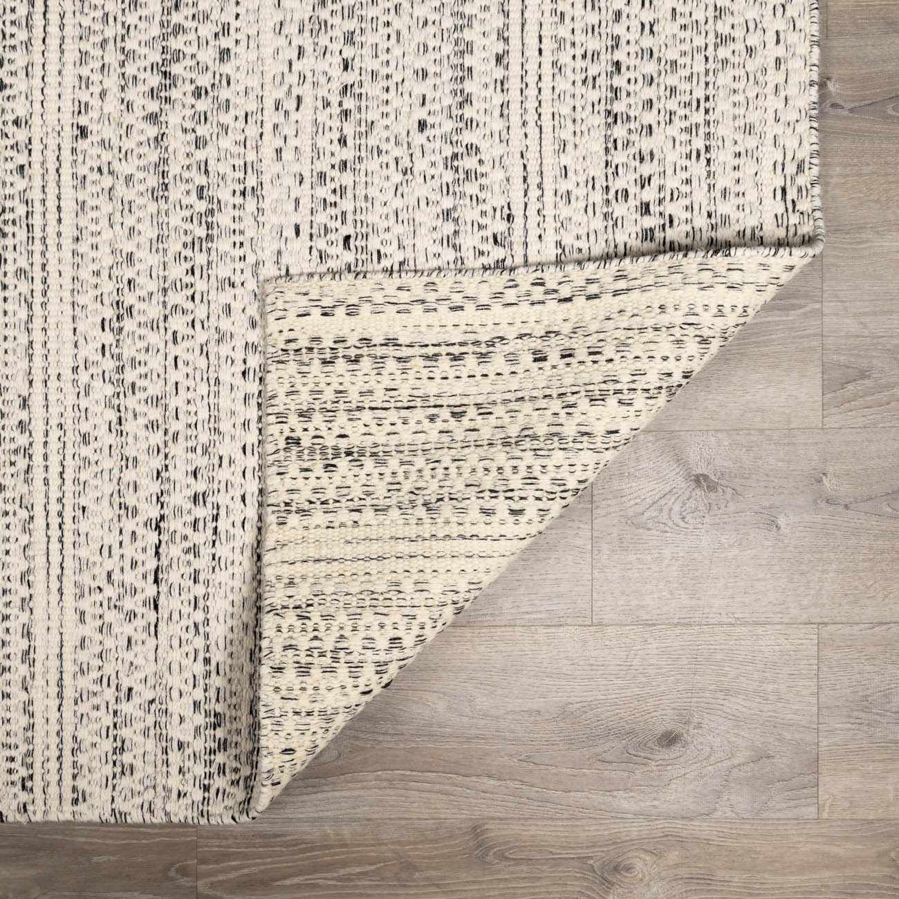 Williford Hand-Woven Wool Area Rug — Cream & Black Farmhouse Style