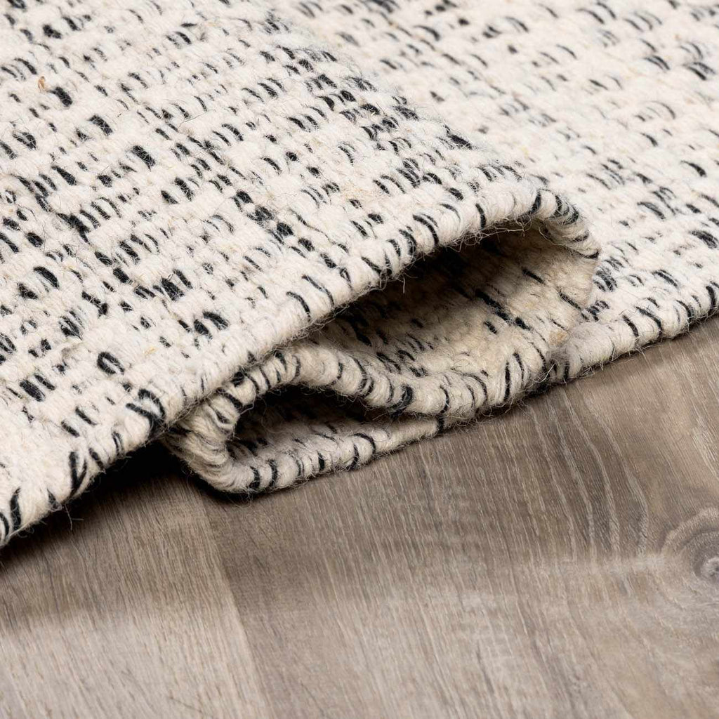 Williford Hand-Woven Wool Area Rug — Cream & Black Farmhouse Style