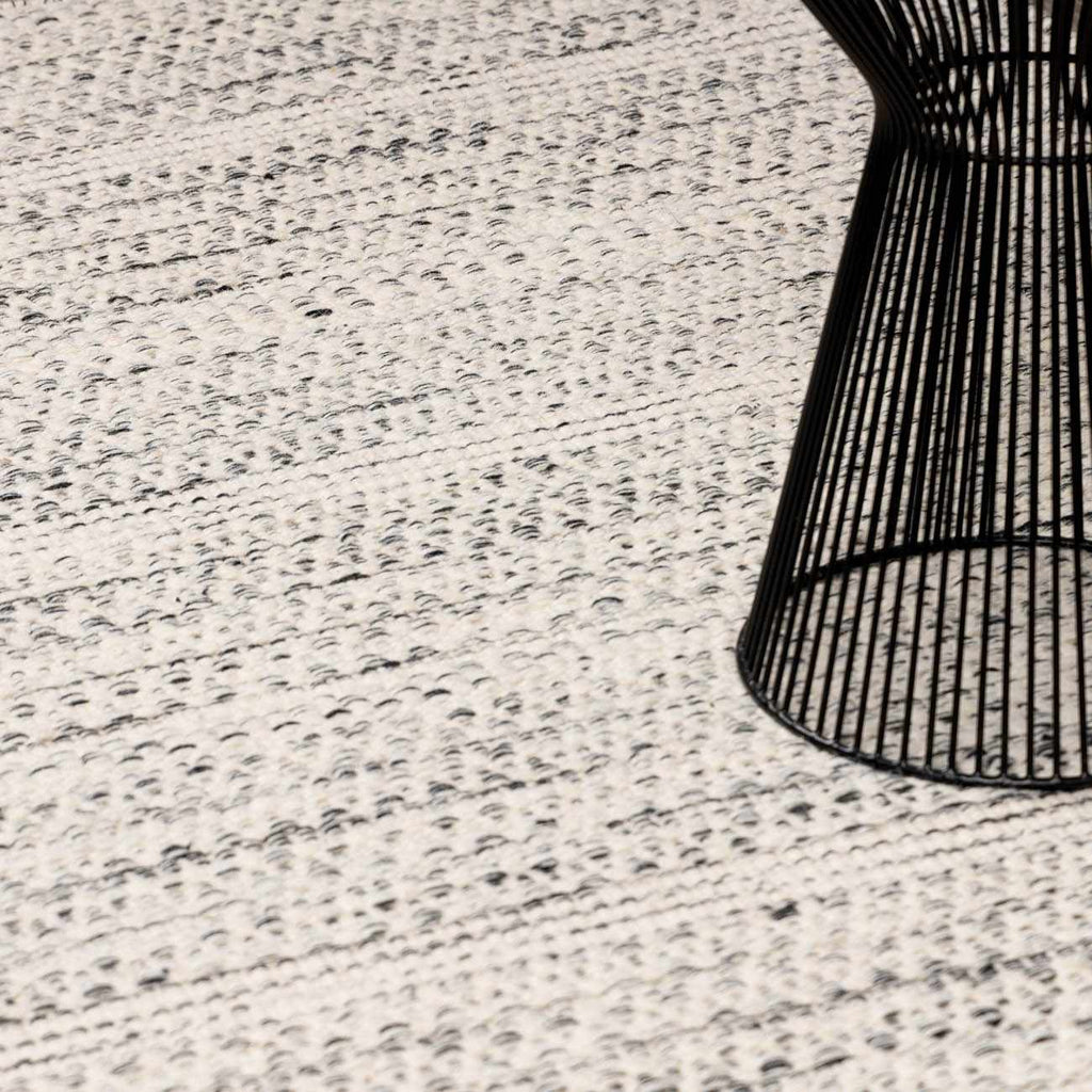Williford Hand-Woven Wool Area Rug — Cream & Black Farmhouse Style