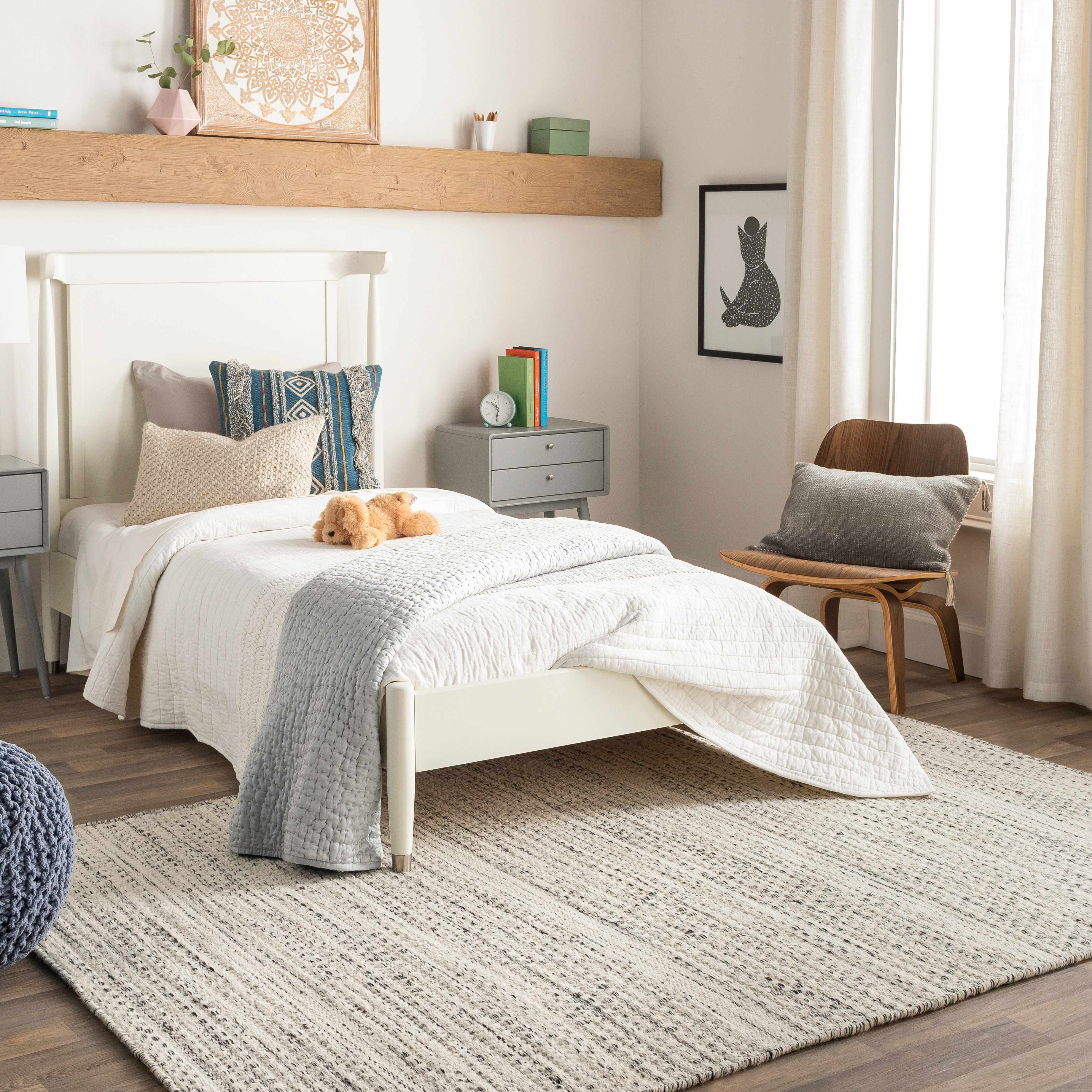 Williford Hand-Woven Wool Area Rug — Cream & Black Farmhouse Style